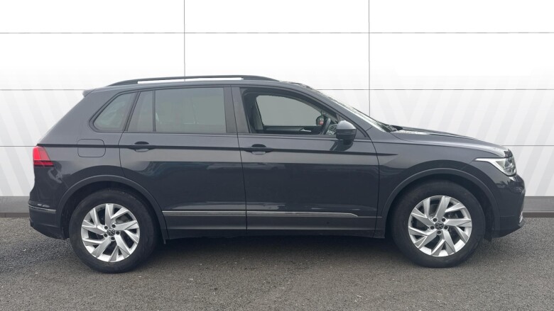 Volkswagen Tiguan 1.5 TSI 150 Life 5dr Petrol Estate
